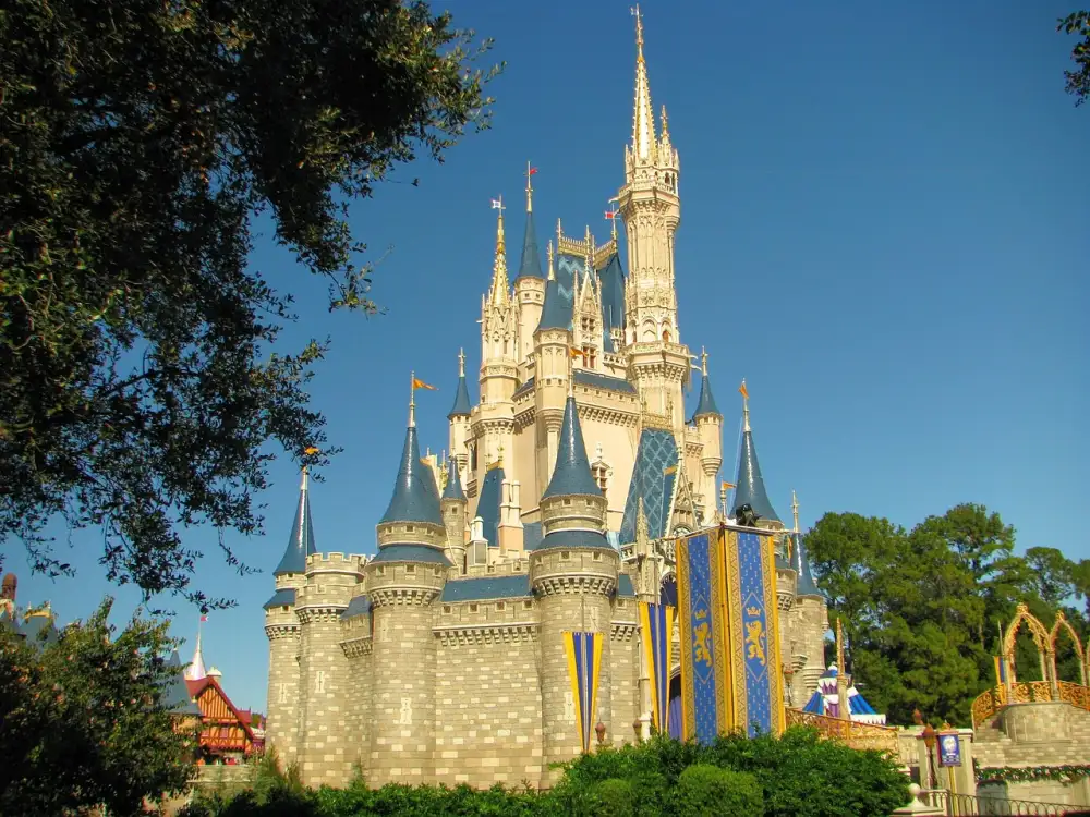 Disney Plus 49 Kč